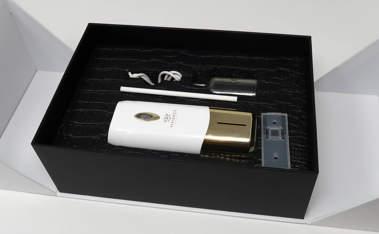 White and Gold Plug-In Diffuser