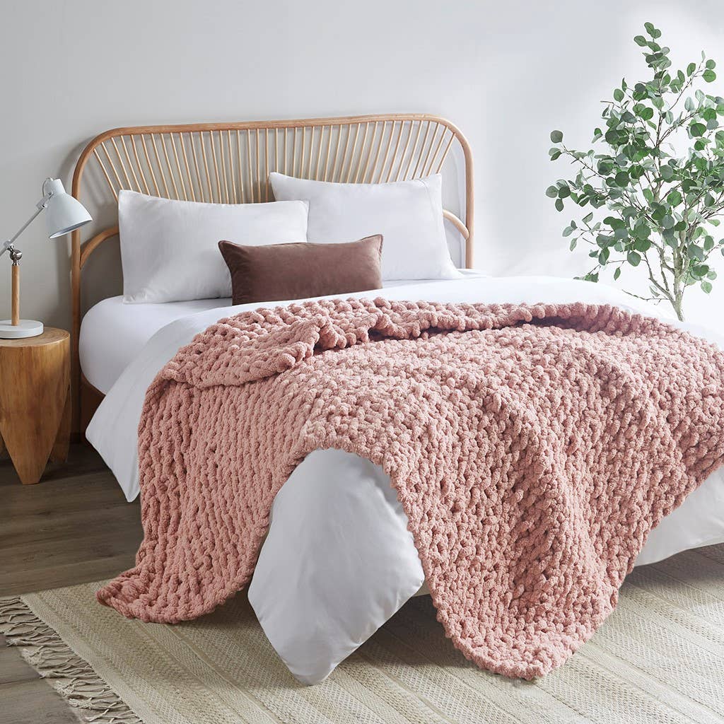Handmade Chenille Chunky Knit 50x60 Throw, Pink